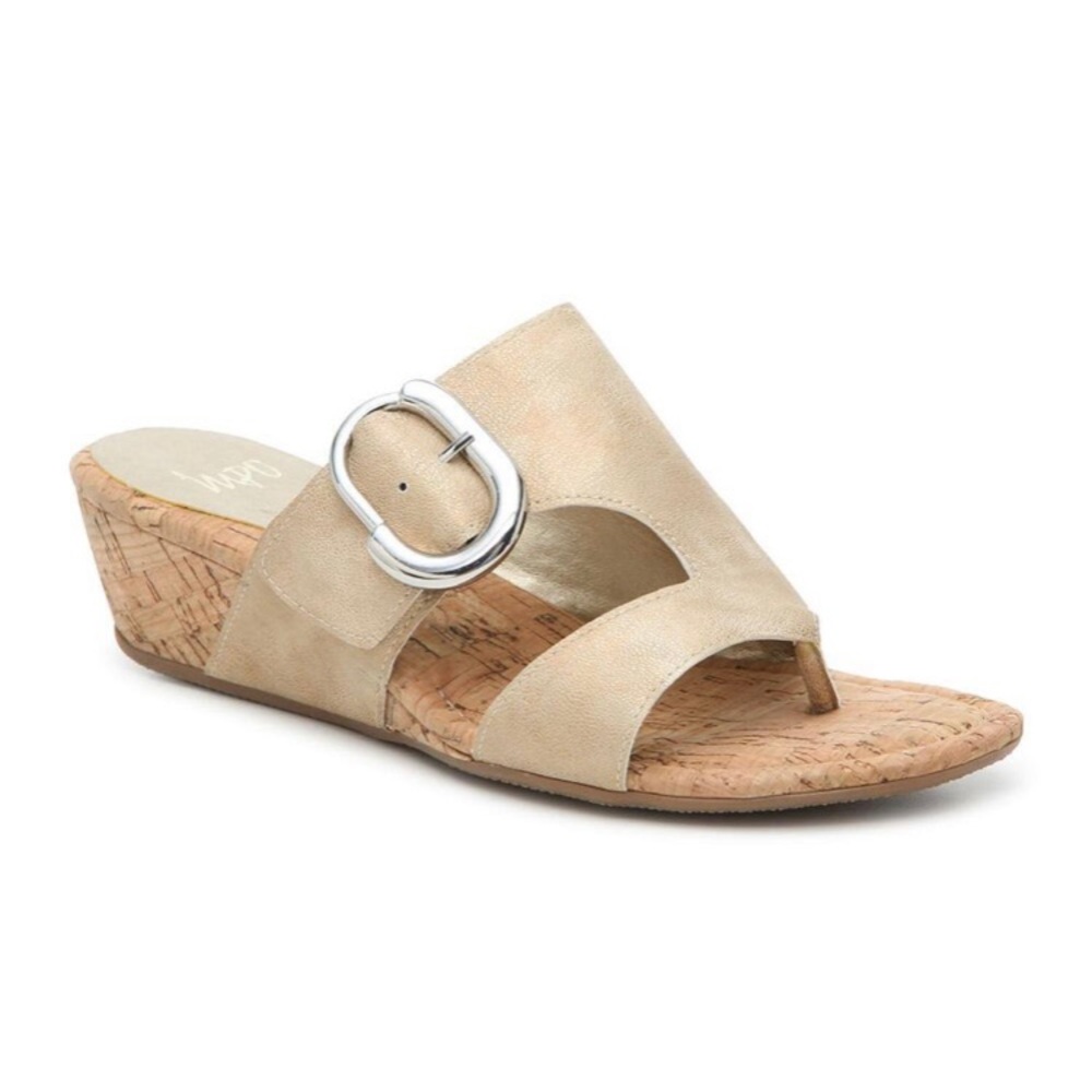 Impo  memory foam wedge  sandals 8 1/2